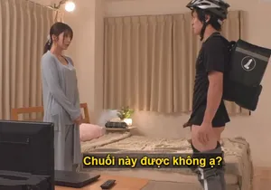 Nhét cặc vào lồn chị gái bị kẹt dưới gầm giường
