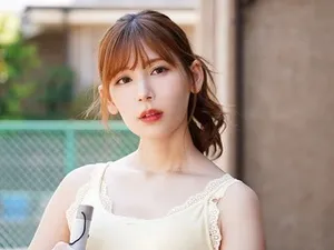 Chị đồng nghiệp đã có gia đình luôn cố tình khoe mông to trước mặt tôi